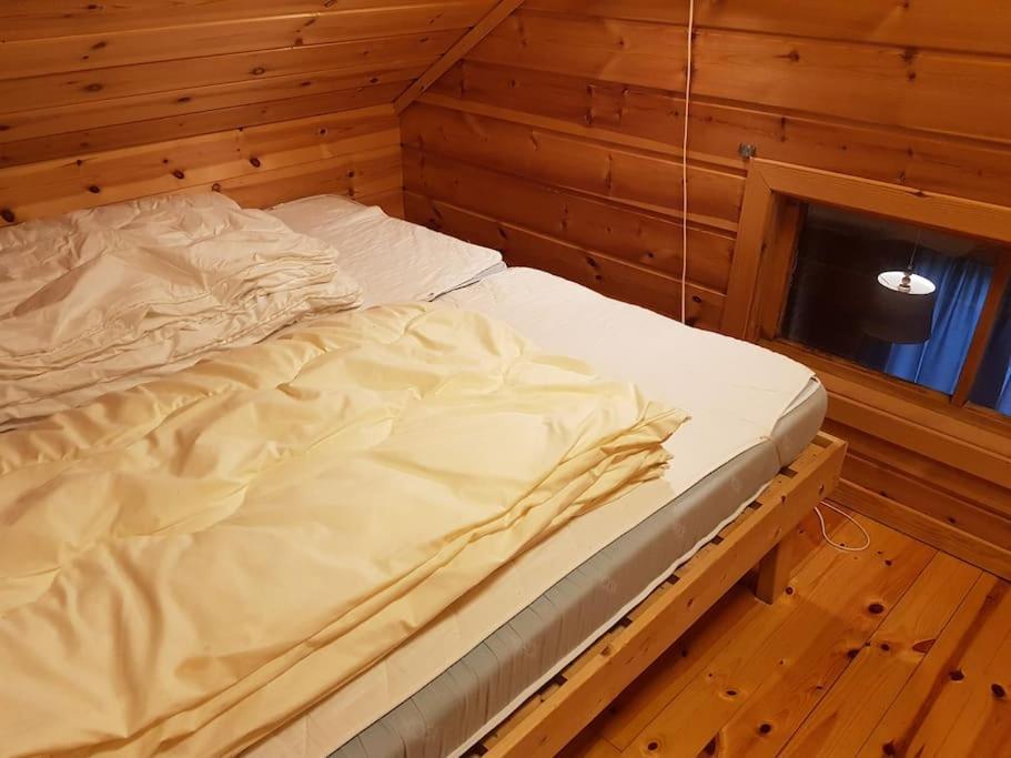 Haugen Hytteutleie & Camping Extérieur photo