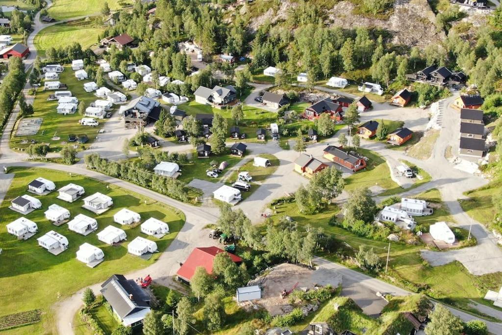 Haugen Hytteutleie & Camping Extérieur photo